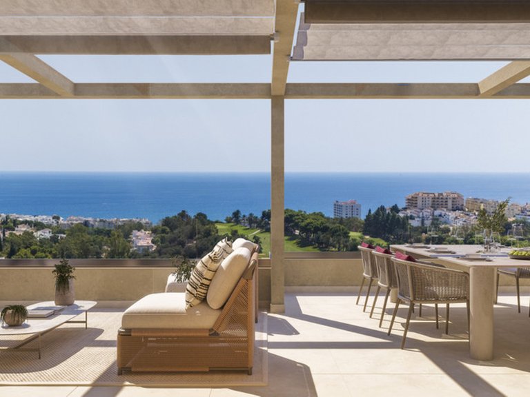 Apartment for Sale in Benalmadena, Malaga 2