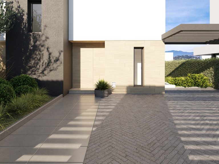 Town House for Sale in Atalaya, Malaga 1