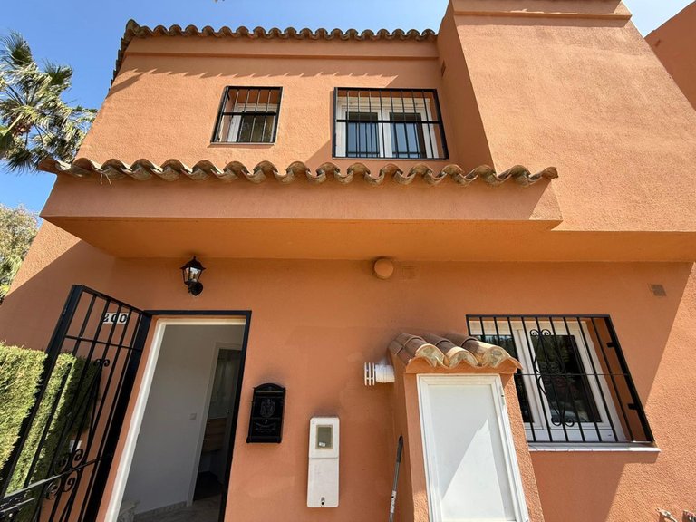 Villa for Sale in Manilva, Malaga 10