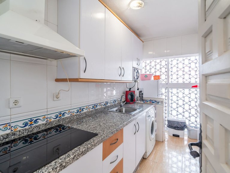 Apartment for Sale in Fuengirola, Malaga 14