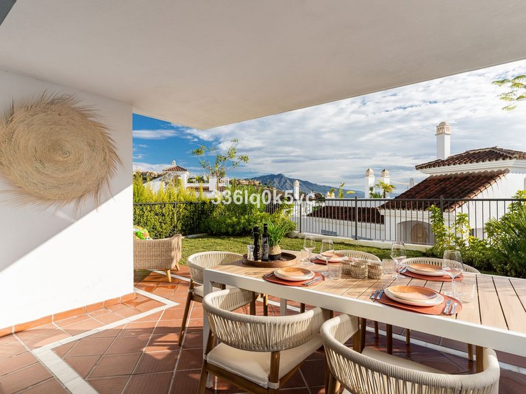Apartment for Sale in Benahavís, Malaga 32