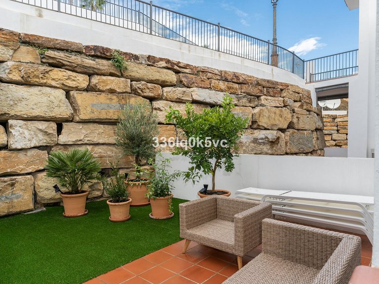 Apartment for Sale in Benahavís, Malaga 44