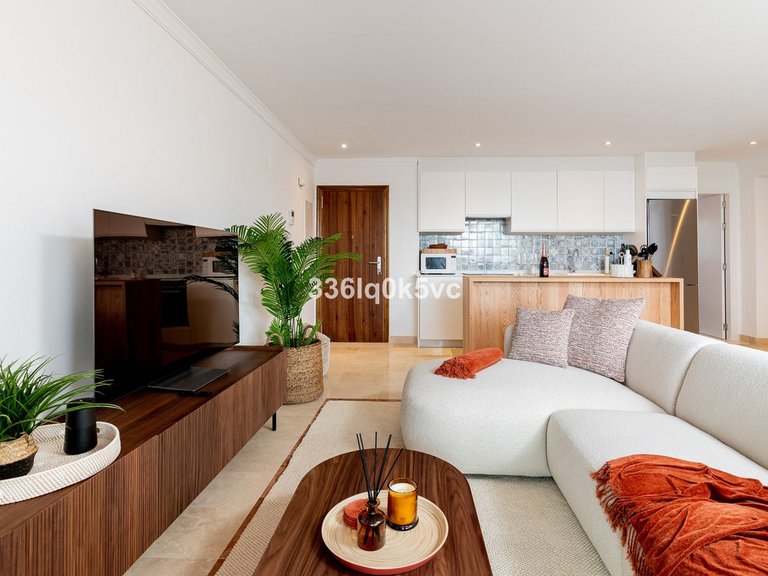 Apartment for Sale in Benahavís, Malaga 5