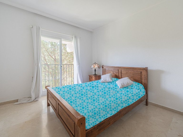 Villa for Sale in Benahavís, Malaga 15
