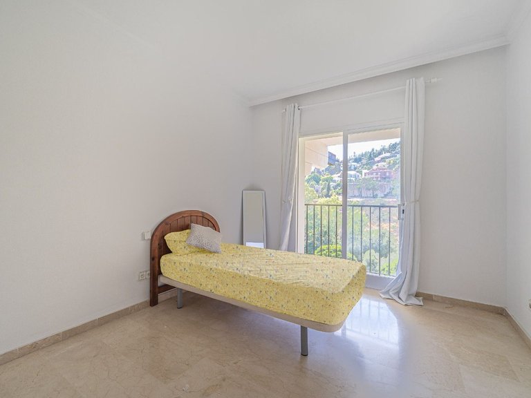 Villa for Sale in Benahavís, Malaga 17