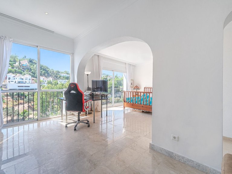 Villa for Sale in Benahavís, Malaga 3