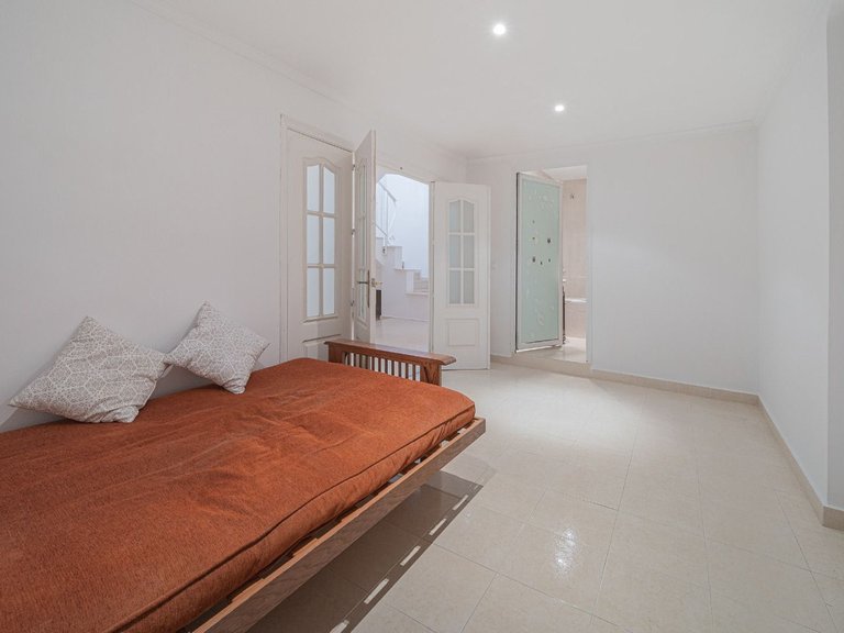 Villa for Sale in Benahavís, Malaga 8