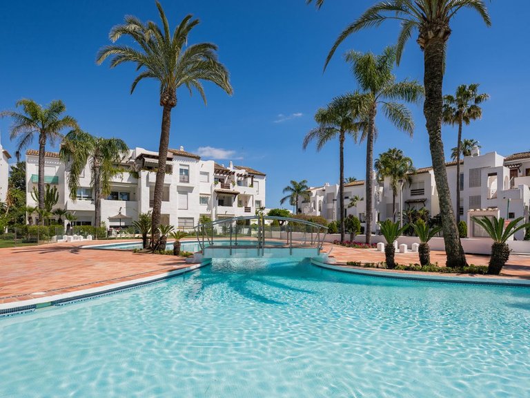 Apartment for Sale in Estepona, Malaga 1