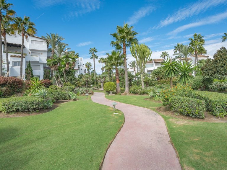 Apartment for Sale in Estepona, Malaga 27