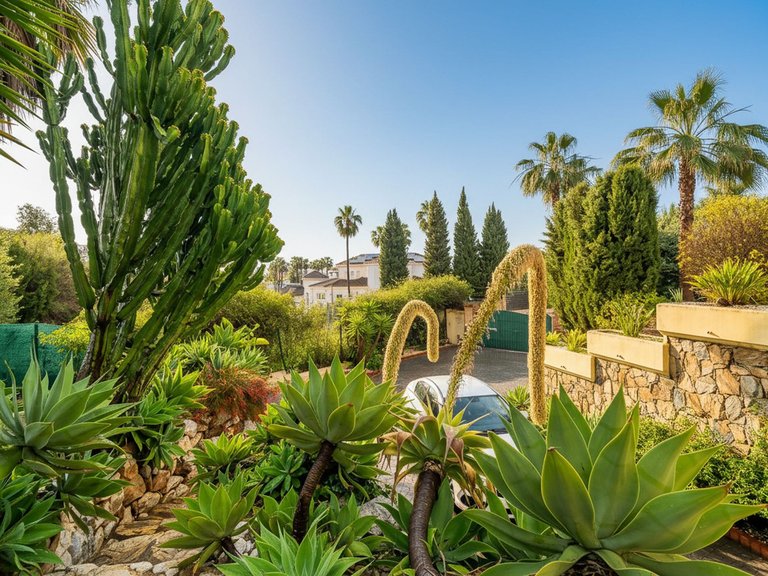 Villa for Sale in Mijas Golf, Malaga 37