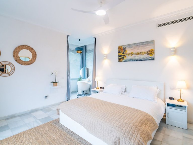 Villa for Sale in Mijas Golf, Malaga 5