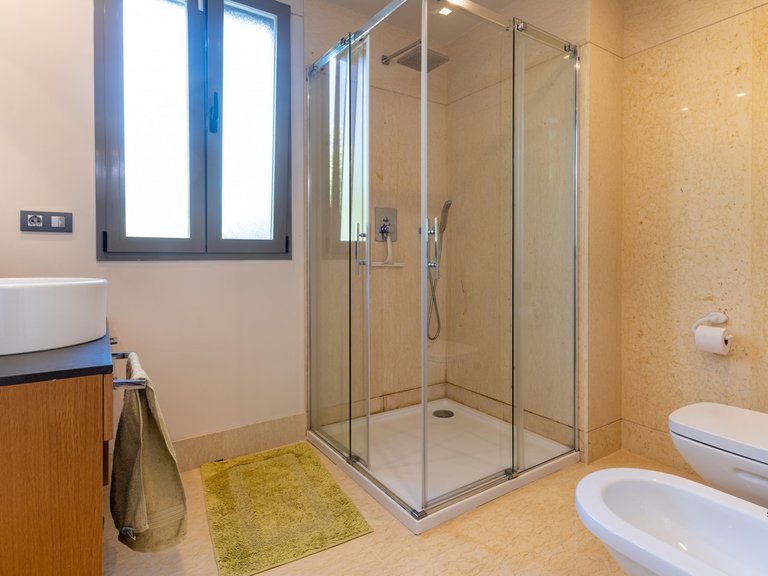 Apartment for Sale in Benahavís, Malaga 19