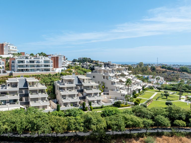 Apartment for Sale in Benahavís, Malaga 2