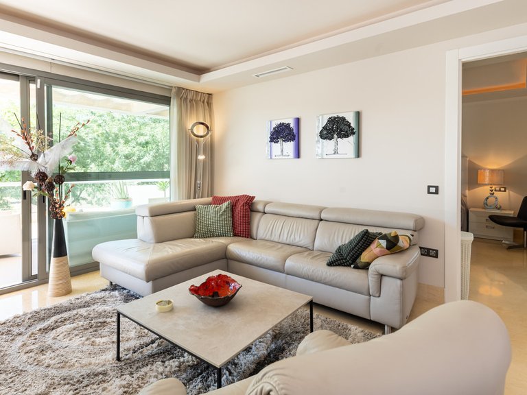 Apartment for Sale in Benahavís, Malaga 7