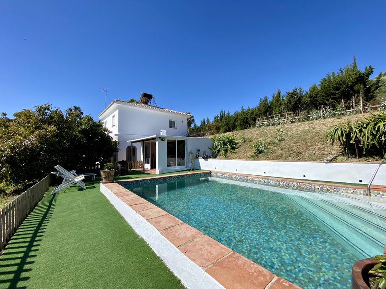 Villa for Sale in Estepona, Malaga 27