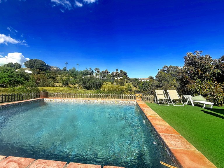 Villa for Sale in Estepona, Malaga 33