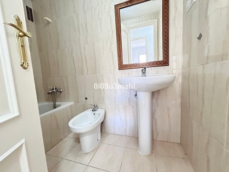 Apartment for Sale in El Palo, Malaga 16