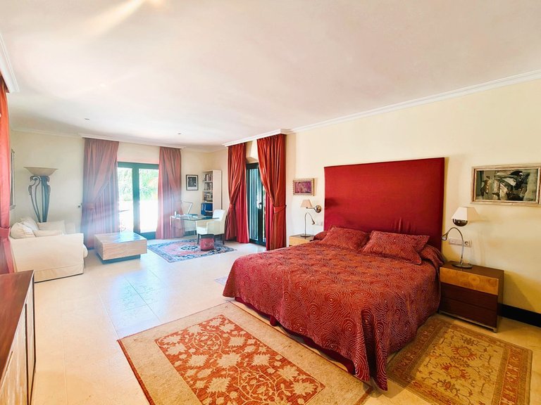Villa for Sale in San Roque Club, Cadiz 22