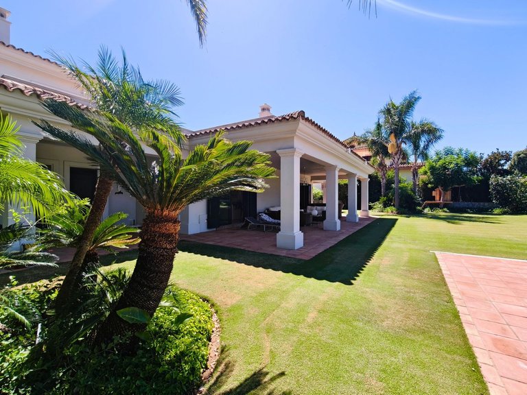 Villa for Sale in San Roque Club, Cadiz 31