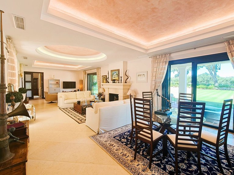 Villa for Sale in San Roque Club, Cadiz 7