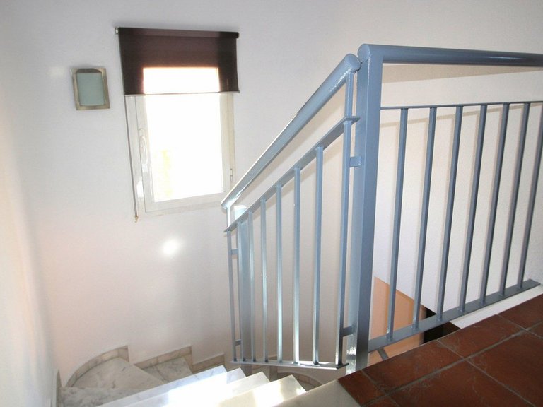 Villa for Sale in Los Pacos, Malaga 12