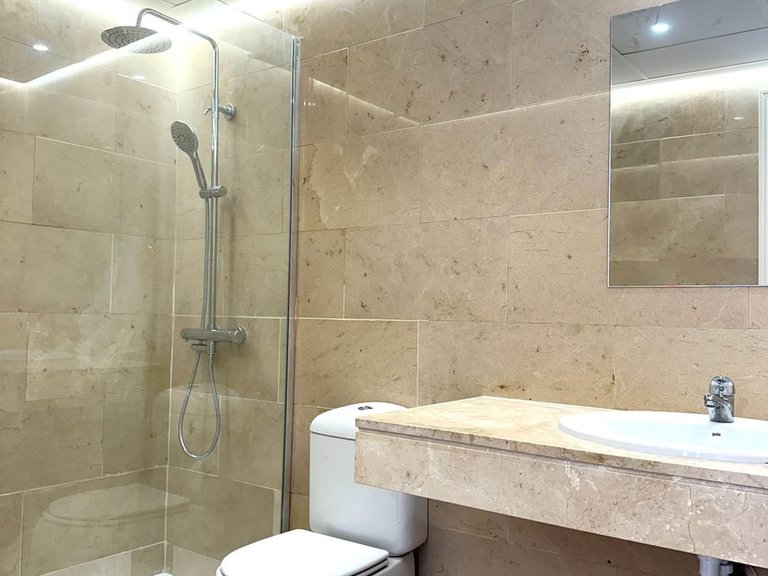 Apartment for Sale in La Duquesa, Malaga 19