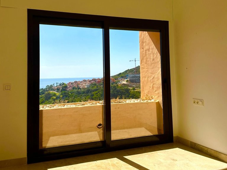 Apartment for Sale in La Duquesa, Malaga 24