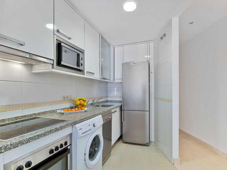 Apartment for Sale in Fuengirola, Malaga 11