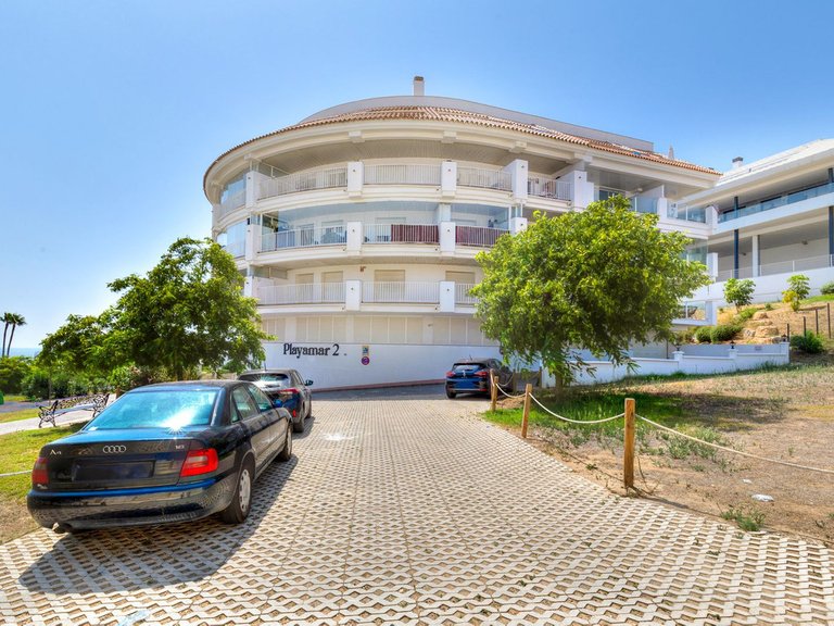 Apartment for Sale in Fuengirola, Malaga 26
