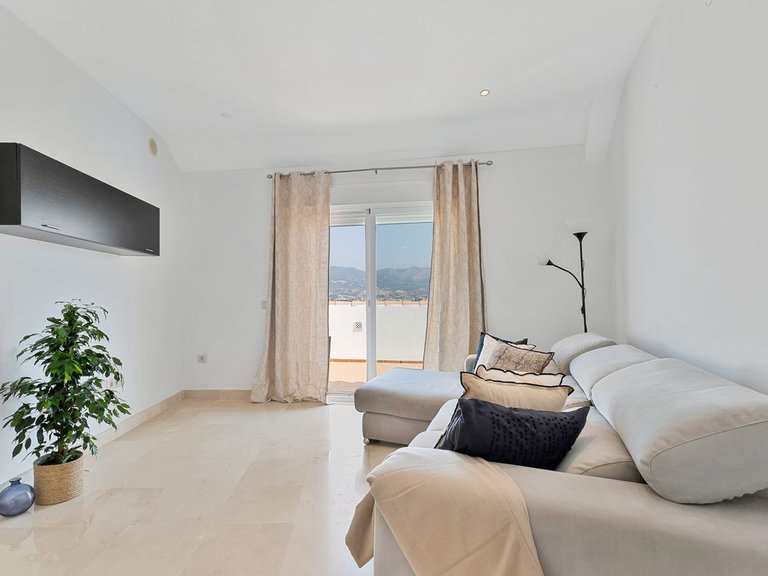 Apartment for Sale in Fuengirola, Malaga 6