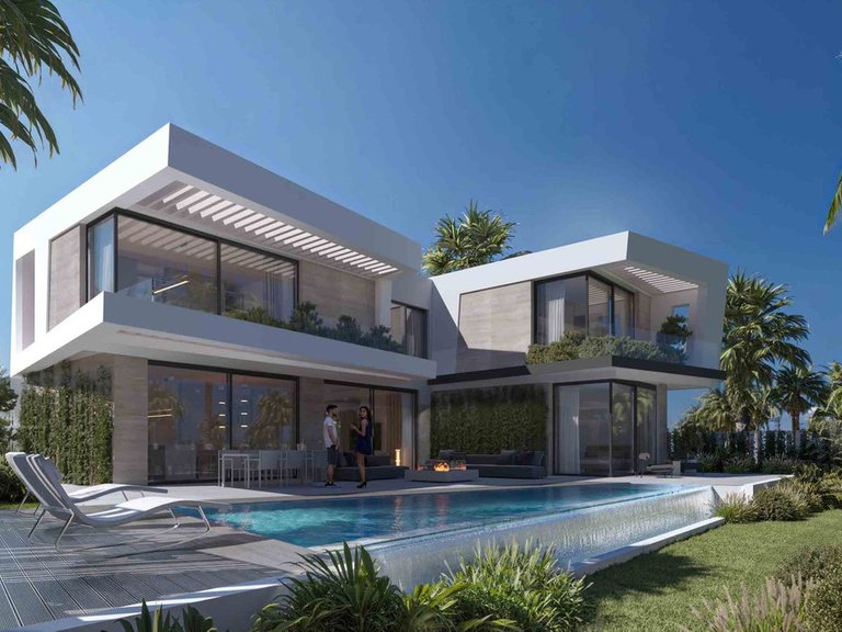 Villa for Sale in Calahonda, Malaga 1