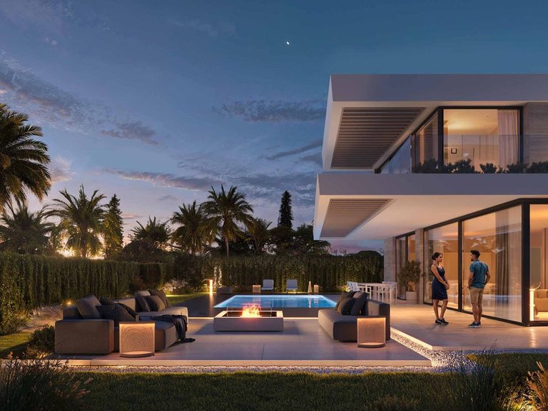 Villa for Sale in Calahonda, Malaga 4