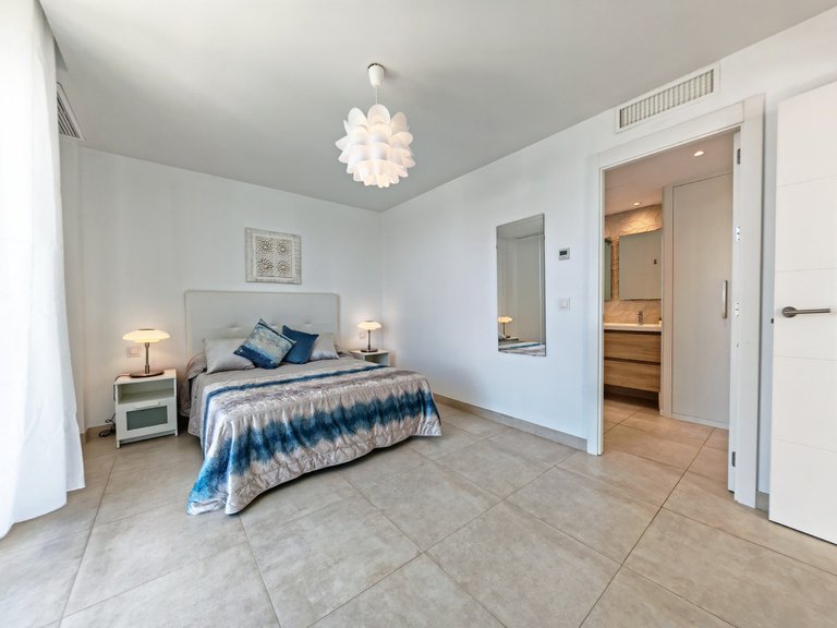 Apartment for Sale in La Cala De Mijas, Malaga 11