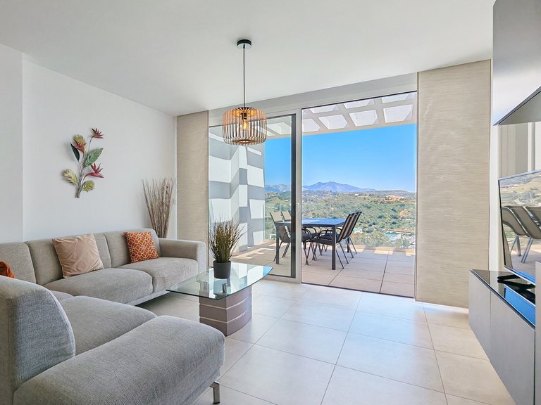 Apartment for Sale in La Cala De Mijas, Malaga 2