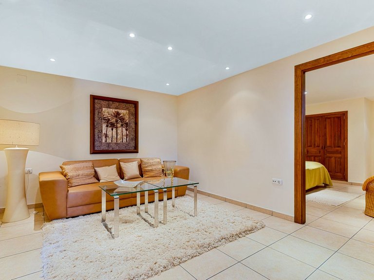 Villa for Sale in Coín, Malaga 21