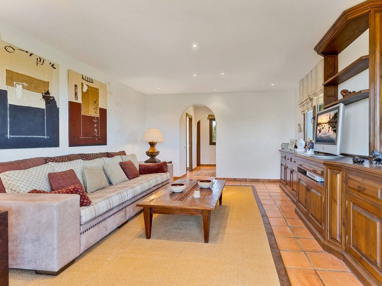Villa for Sale in Coín, Malaga 23