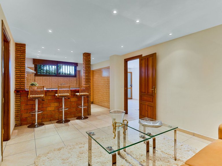 Villa for Sale in Coín, Malaga 28