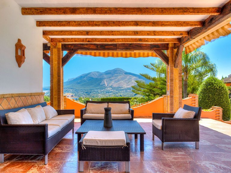 Villa for Sale in Coín, Malaga 49