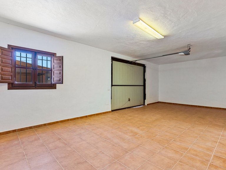 Villa for Sale in Coín, Malaga 55