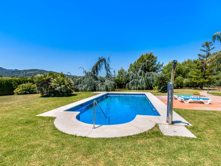 Villa for Sale in Coín, Malaga 56