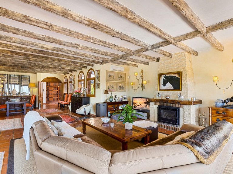 Villa for Sale in Coín, Malaga 6