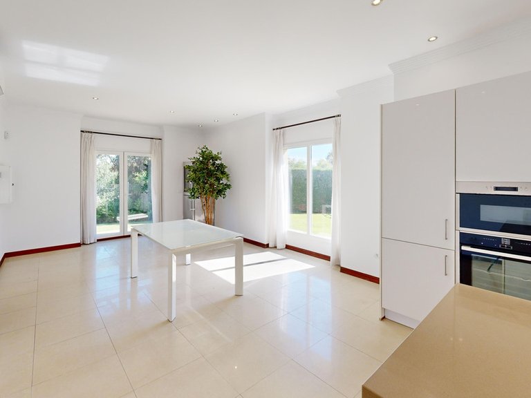 Villa for Sale in Sotogrande Costa, Cadiz 15