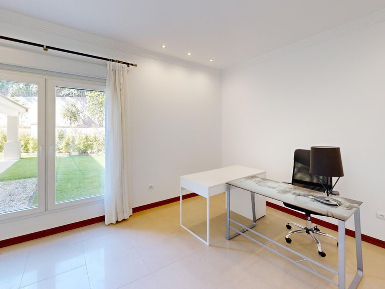 Villa for Sale in Sotogrande Costa, Cadiz 26