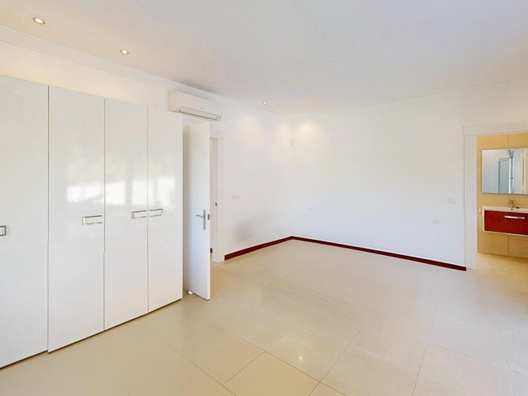 Villa for Sale in Sotogrande Costa, Cadiz 39