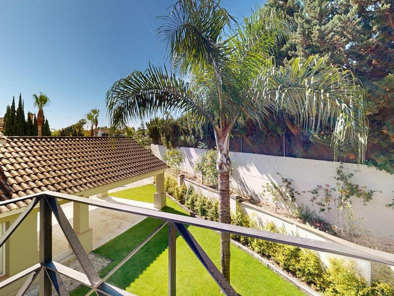 Villa for Sale in Sotogrande Costa, Cadiz 41