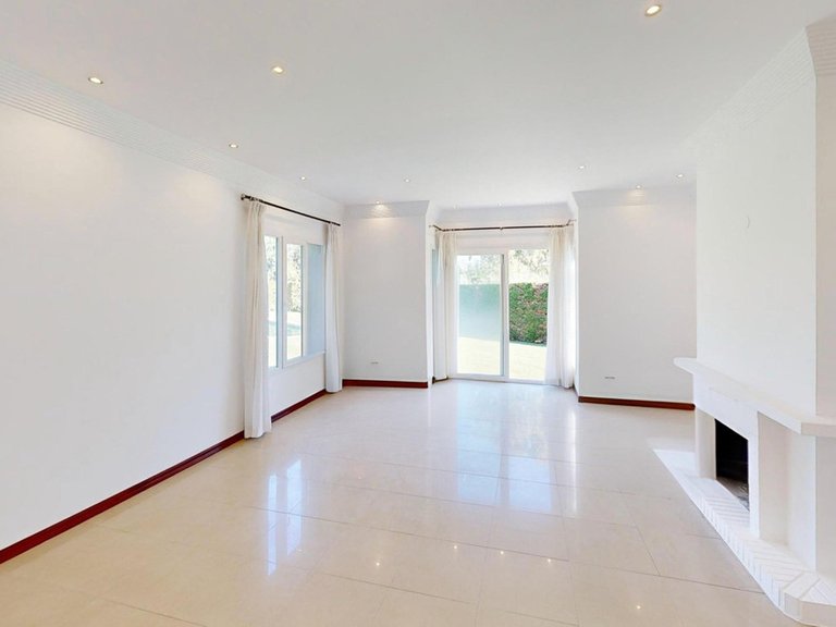 Villa for Sale in Sotogrande Costa, Cadiz 6