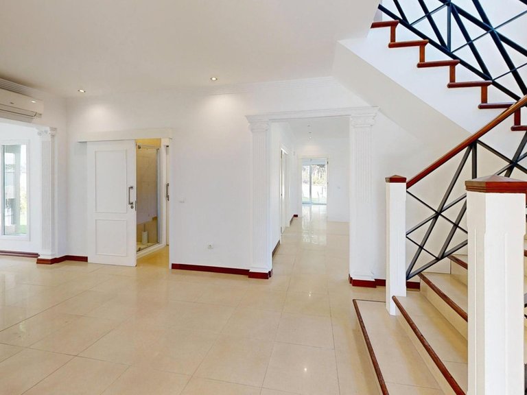 Villa for Sale in Sotogrande Costa, Cadiz 9