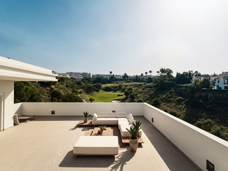 Villa for Sale in Estepona, Malaga 28