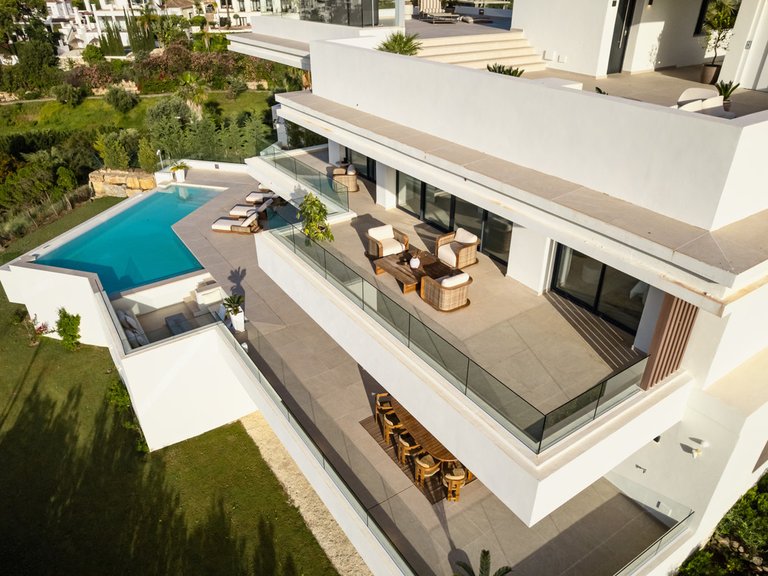 Villa for Sale in Estepona, Malaga 34