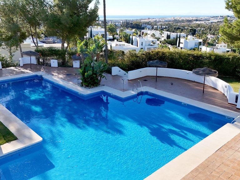Apartment for Sale in Nueva Andalucía, Malaga 31